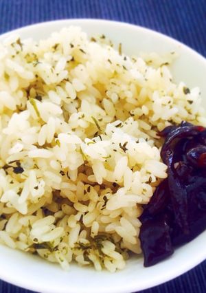 簡単♡緑茶の炊き込みご飯《緑茶消費》-レシピのメイン写真