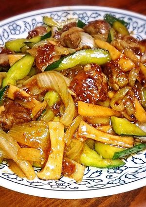 鶏レバーとキュウリの炒めもの-レシピのメイン写真