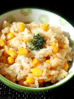 混ぜる!バター醤油とうもろこしご飯♬-レシピのメイン写真