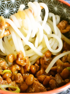山形名物 ひっぱりうどん~さば缶と納豆で-レシピのメイン写真