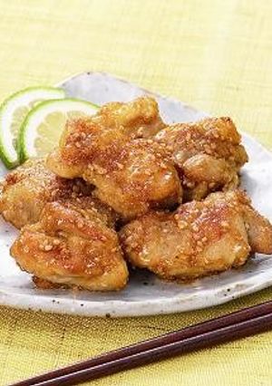 揚げずにヘルシー♪鶏肉のごま照り焼き-レシピのメイン写真