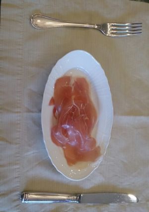 簡単オードブル♪桃缶と生ハム-レシピのメイン写真