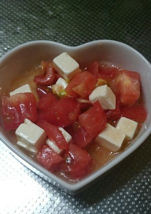 トマトとチーズの冷ったいサラダ-レシピのメイン写真