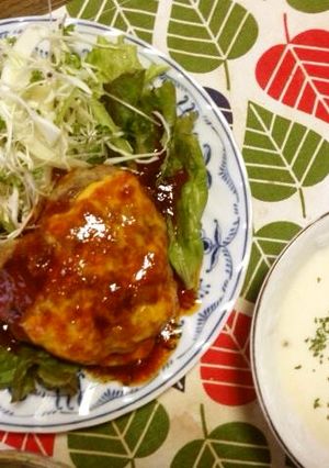 子供が作ったハンバーグ-レシピのメイン写真