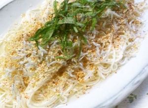 じゃこゴマ大葉のせ♬お酢入りお出汁の素麺-レシピのメイン写真