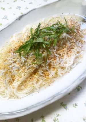 じゃこゴマ大葉のせ♬お酢入りお出汁の素麺-レシピのメイン写真