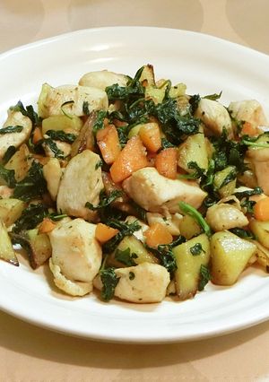 鶏肉のバジルとシソ炒め-レシピのメイン写真