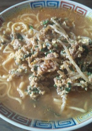 夏休の昼ごはんモロヘイヤ入り担担麺風-レシピのメイン写真