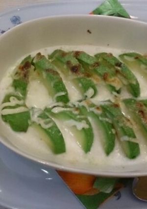 簡単 ★アボカドのマヨチーズ焼き-レシピのメイン写真