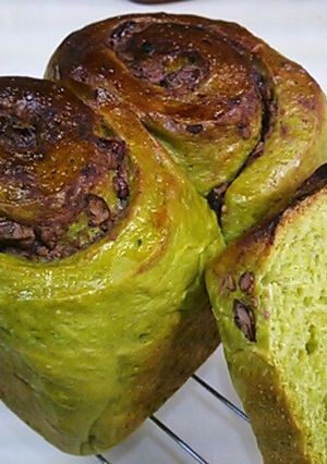 抹茶とあんこパン♪-レシピのメイン写真