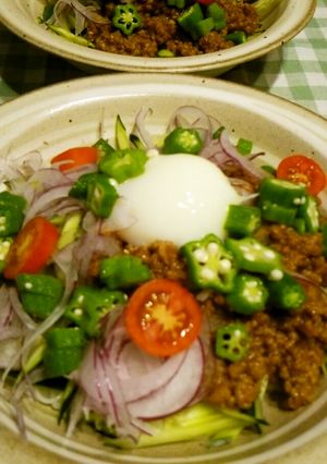 オクラ＆温玉＊夏野菜！ジャージャー素麺♪-レシピのメイン写真