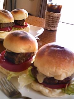 おうちでハンバーガー♪チーズバーガー-レシピのメイン写真