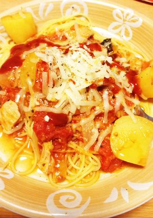 牛モツとプチトマトのトマトパスタ-レシピのメイン写真