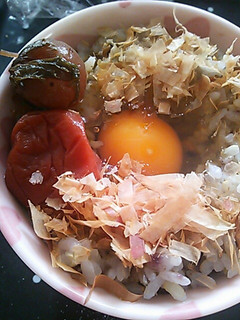 梅おかかで!卵かけごはん-レシピのメイン写真