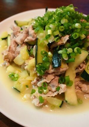 塩レモン　ズッキーニと豚肉炒め-レシピのメイン写真