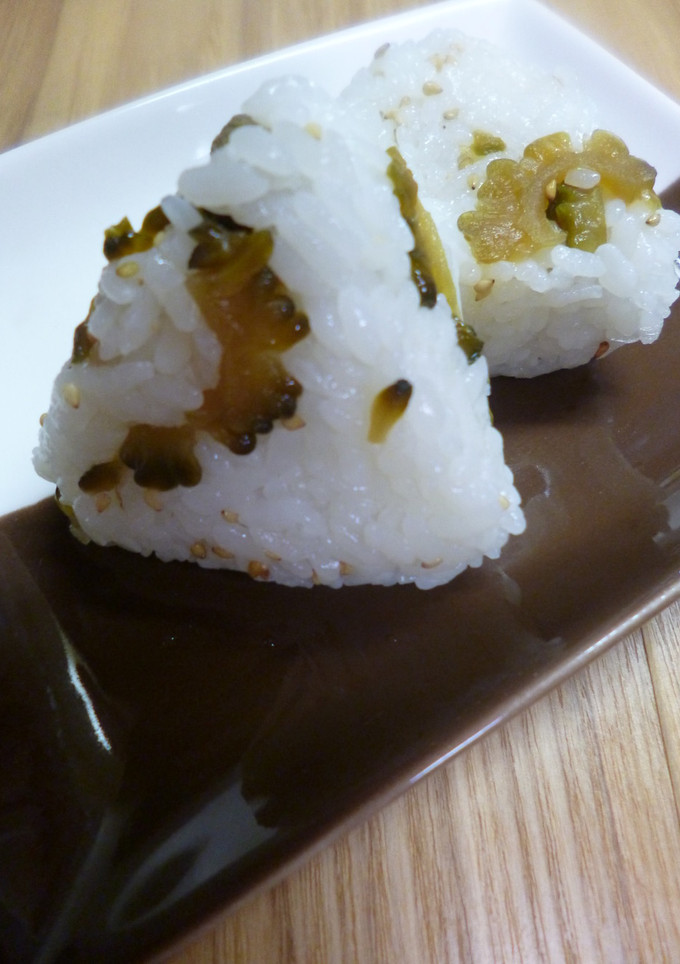 ゴーヤの佃煮のおにぎり-レシピのメイン写真