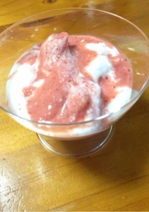 イチゴとマンゴーの黄金ジェラート-レシピのメイン写真