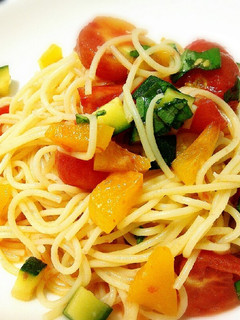 夏野菜のカラフル冷製パスタ-レシピのメイン写真