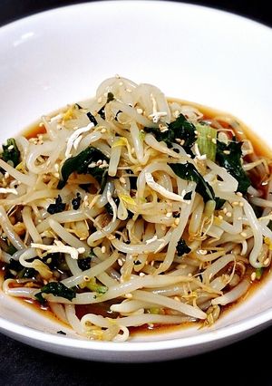 お酢でさっぱり♪もやしと小松菜の和え物-レシピのメイン写真