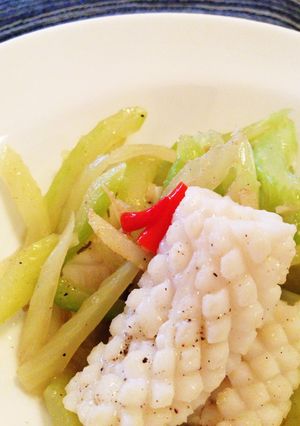 イカとセロリの辛旨☆アジアン炒め-レシピのメイン写真
