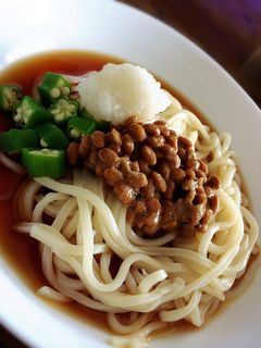 夏のランチにも!ねばねば冷やしうどん-レシピのメイン写真