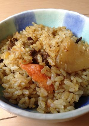 残ったカレーで！　炊き込みカレーご飯-レシピのメイン写真