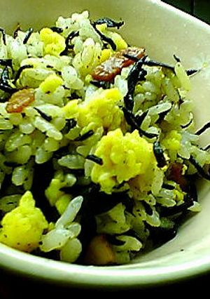 ちょ～っと洋風・ひじきと卵の混ぜご飯♪-レシピのメイン写真