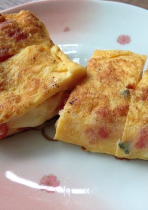 塩トマトでイタリアン風卵焼き♡-レシピのメイン写真