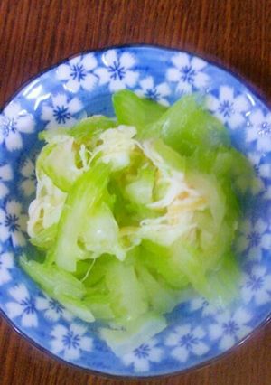 セロリとソフトさきいかの浅漬け♪-レシピのメイン写真