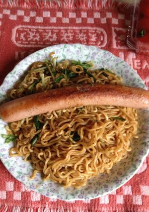 昔ながらのソーセージ焼きそば-レシピのメイン写真