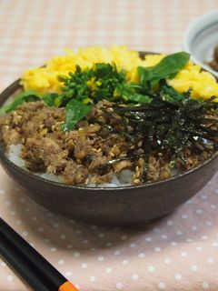 簡単!時短!鯖缶で鯖そぼろ丼夏休みランチ-レシピのメイン写真