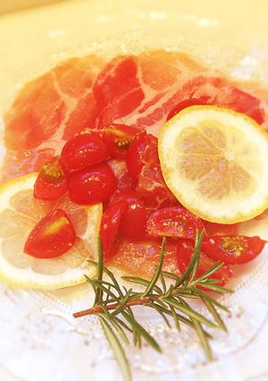 ミニトマトの消費に☆生ハムサラダのソース-レシピのメイン写真