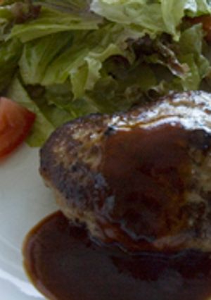 肉汁ジュワ~ お母さんが作ったハンバーグ-レシピのメイン写真