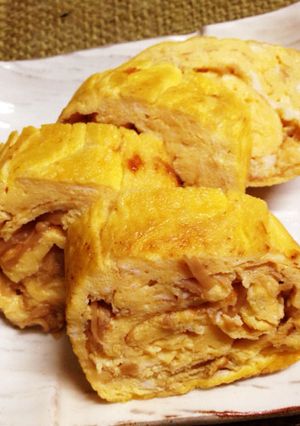 朝食やお弁当に♪なめたけ入り卵焼き-レシピのメイン写真