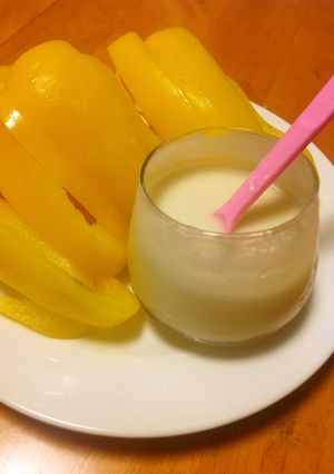 パプリカのにんにくヨーグルハニーディップ-レシピのメイン写真