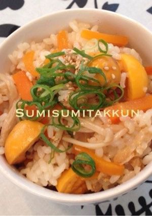 とり玉にんじんご飯♪-レシピのメイン写真