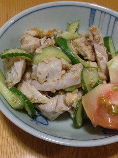 鶏胸肉と胡瓜の梅肉和え-レシピのメイン写真