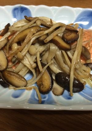 鮭のバター焼き☆キノコ添え-レシピのメイン写真