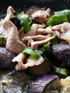 超簡単♪豚肉と茄子とピーマンの味噌炒め-レシピのメイン写真