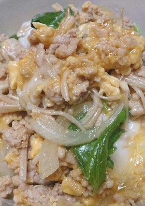 早くて簡単！鶏そぼろ親子丼-レシピのメイン写真