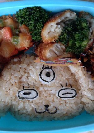 妖怪ウォッチでさとりちゃん♪キャラ弁-レシピのメイン写真