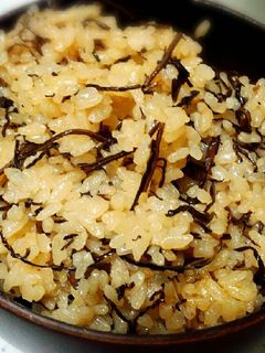 アラメの炊き込み御飯-レシピのメイン写真