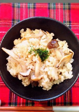 バター醤油の焼きしめじ飯-レシピのメイン写真