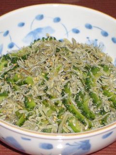 ゴーヤとちりめんの炒め物-レシピのメイン写真