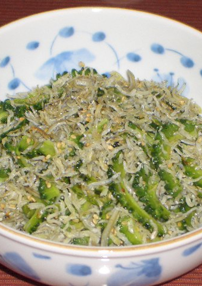 ゴーヤとちりめんの炒め物-レシピのメイン写真
