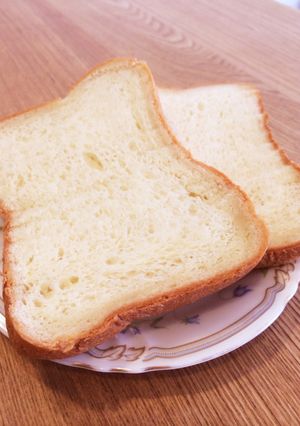 ふわやわ〜！蜂蜜生クリーム食パン♡hb-レシピのメイン写真