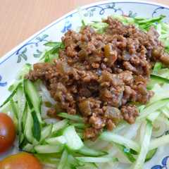 รูปของ とろとろナスのジャージャー麺