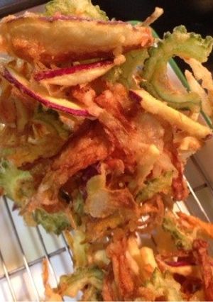 子供も大好き！ゴーヤのかき揚げ-レシピのメイン写真
