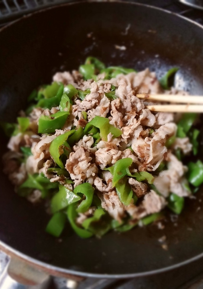 万願寺とうがらしと豚バラの炒め煮-レシピのメイン写真