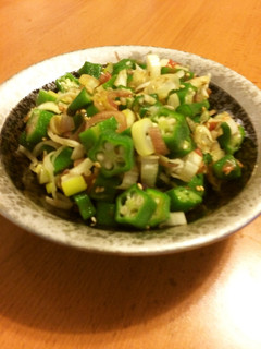 簡単美味しい。おくらと薬味の梅たたき-レシピのメイン写真